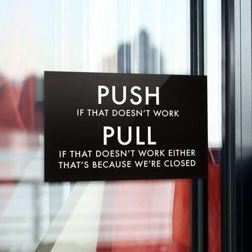 MissyAnimegirl's tweet image. Omg. I would totally have trouble with this door.. 😵😣 #Doorproblems