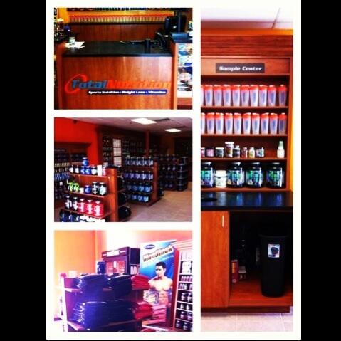 TNutritionFW's tweet photo. Here's a look at the inside of TN #fortworth come on by for some great savings! http://t.co/H9aYuCkVVT