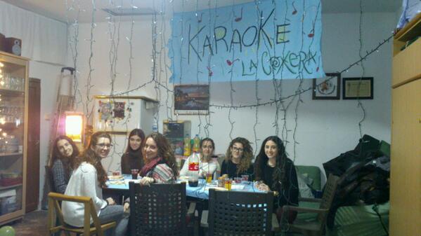 ruthmarco7's tweet photo. Jo les mataré algún dia!! <3 <3 @RoserVT @tatianagrigore @laiatecles @ssaaaara @paaula_08 @angepuch @virgginia8 http://t.co/Z3r9iRJSpI