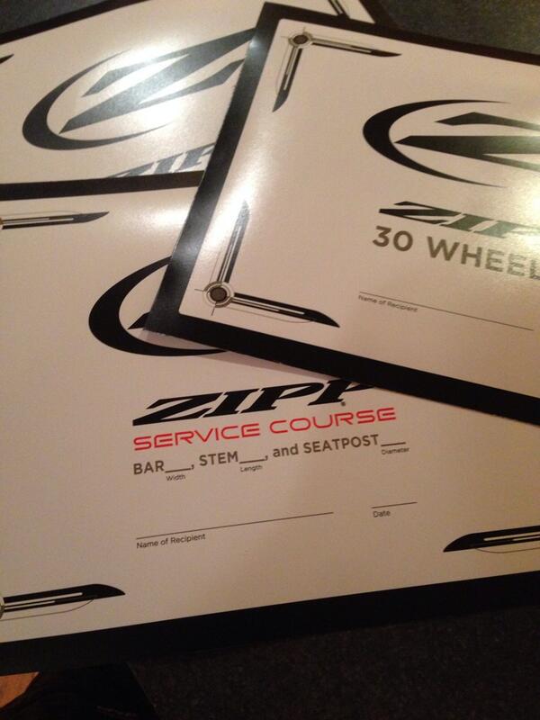 PonyShop's tweet photo. 45+ will be racing for @ZippSpeed !! @mwrcxc http://t.co/WvqsSVyktI