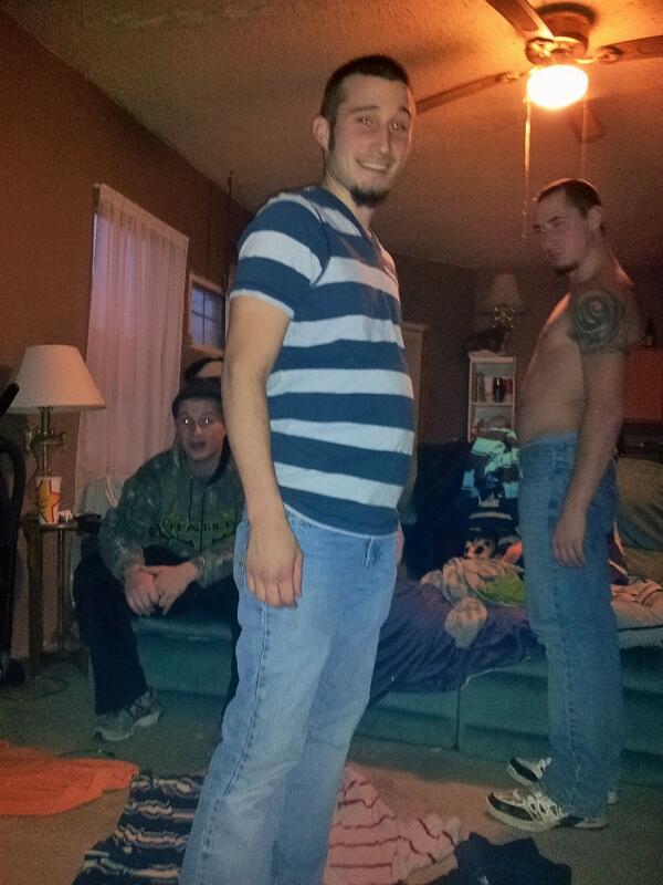 annieclark3's tweet photo. my handsome boyfriend, &amp; then the two weirdo's behind him i call family. 😁😂 http://t.co/3117RDbbD1