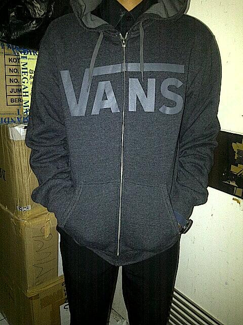vans plaza senayan