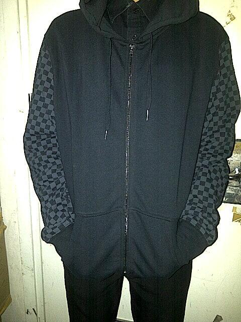 VansPs's tweet photo. Capitan Black http://t.co/zyuYONguBI