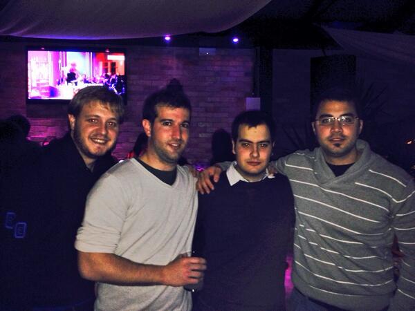BodegaCF's tweet photo. Convenio con @electrotrainers http://t.co/5wM2OcTRO3