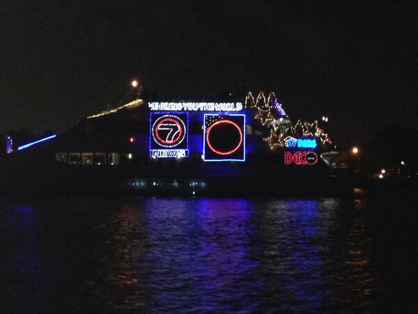 WinterfestInc's tweet photo. What a great boat from @wsvn! #winterfestinc http://t.co/nGKdADjbqf
