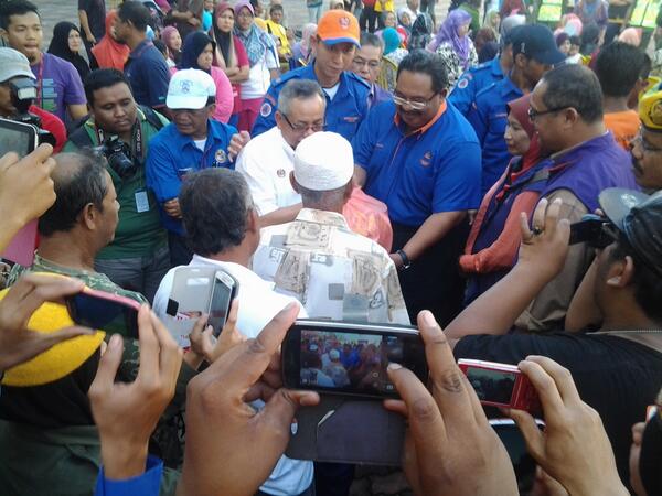 dato <a href="/kpjpam/">ZAITUN AB SAMAD</a> brsma Tan Sri <a href="/ZabidiZainal/">Zabidi Zainal</a> mlwat SM Sri Geliga <a href="/NajibRazak/">Mohd Najib Tun Razak</a> <a href="/KDNPUTRAJAYA/">KDN🇲🇾</a> @JPAMtwiter <a href="/ZubirJuzadJPAM/">Zubir Juzad</a>