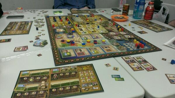 ichi_s's tweet image. ヴィーニョス #heavymain streamzoo.com/i/14351646