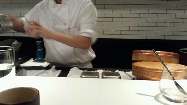 skeees's tweet photo. Closing time at sushi nakazawa http://t.co/8hqCwTALMp