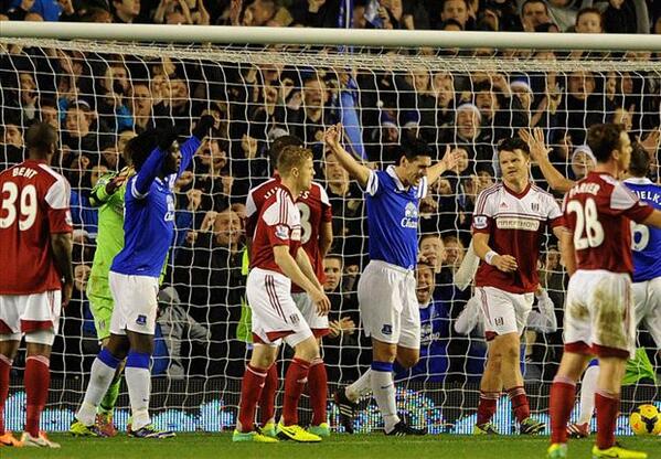 Indo_Barkley's tweet photo. Gol Gareth Barry. http://t.co/CrjgfNVkq3