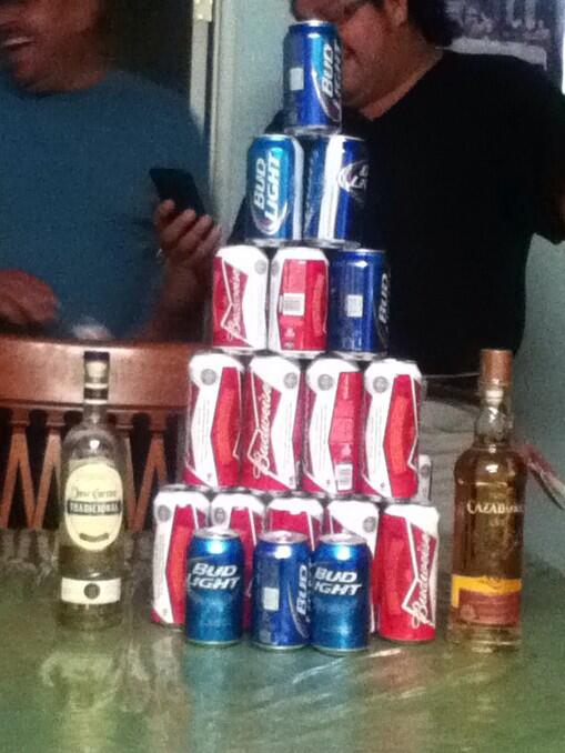 claustronancy's tweet image. Getting Our Saturday Night Started With The Uncle and All The Family!(: #Sippin#KingofBeer#BudLight