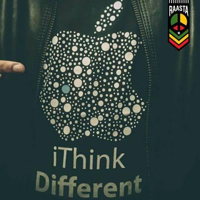 LoveForApple's tweet image. Coolest #TShirt at the Coolest Gig. Must for all Party Goers #iThinkDifferent get yours at love4apple.com/shop/ithink-di…