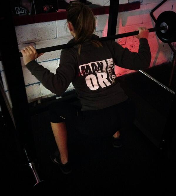 LeanMachineGym's tweet image. @Smad2306 #WoManOrMachine wearing our charcoal hoody #BulkingNotSulking 💪💪👍