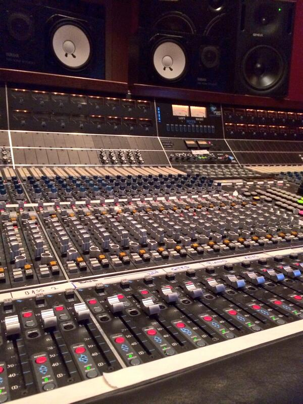 Last day of mixing an amazing record for <a href="/KatieHerzig/">Katie Herzig</a> <a href="/blackbirdpro/">BLACKBIRD PROTECTION</a> with <a href="/casoncooley/">Cason Cooley</a>.  You should hear this!