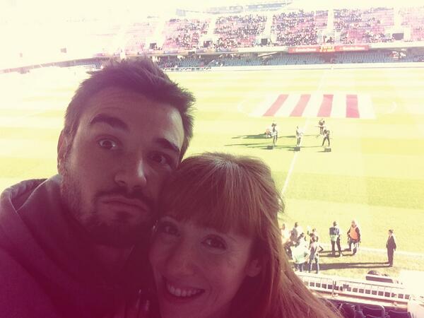 GorkaLayola's tweet photo. @MariaOsuna84 @GorkaLayola, # en el Mini estadi del F.C Barcelona, Para ver jugar a mi brother @miquelalpha http://t.co/Kj7rtOJmwK