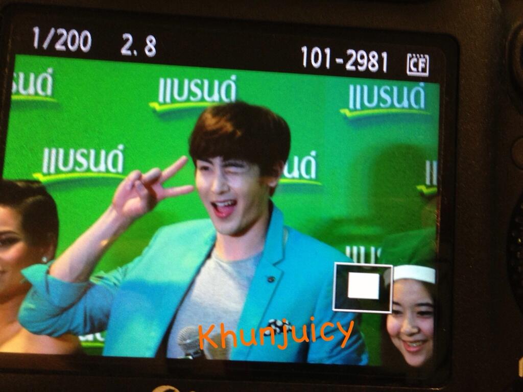 BbhUx6VCMAAFB_H.jpg:large