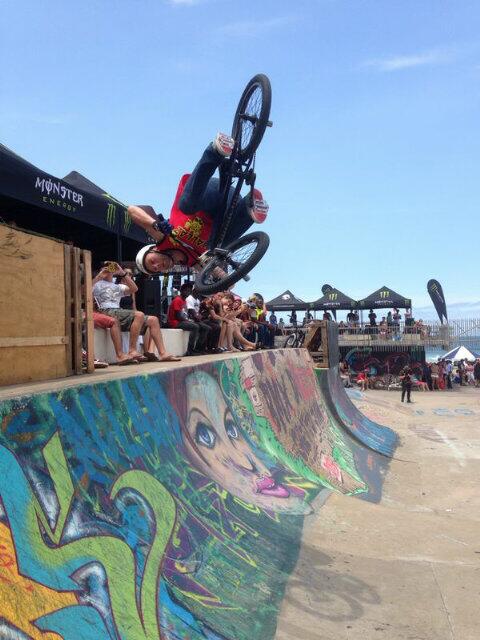 Mallaz Customs tweet media