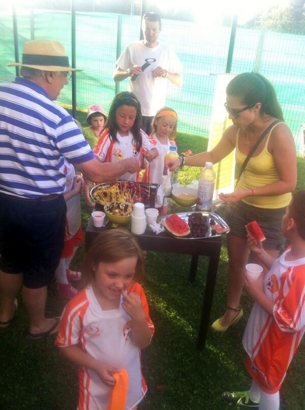 nmchicureo's tweet image. Fiesta de fin del año con la Naranja Mecanica de #chicureo. Nos vemos de nuevo en enero!!!