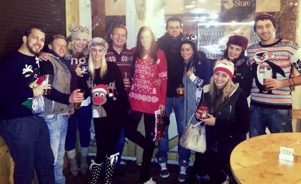nikkip87's tweet photo. Christmas markets #friends http://t.co/6VElD7bgZh