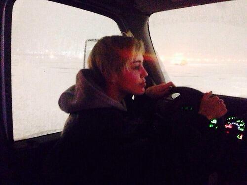 Miley_News_'s tweet photo. http://t.co/2QE4EGbKn9