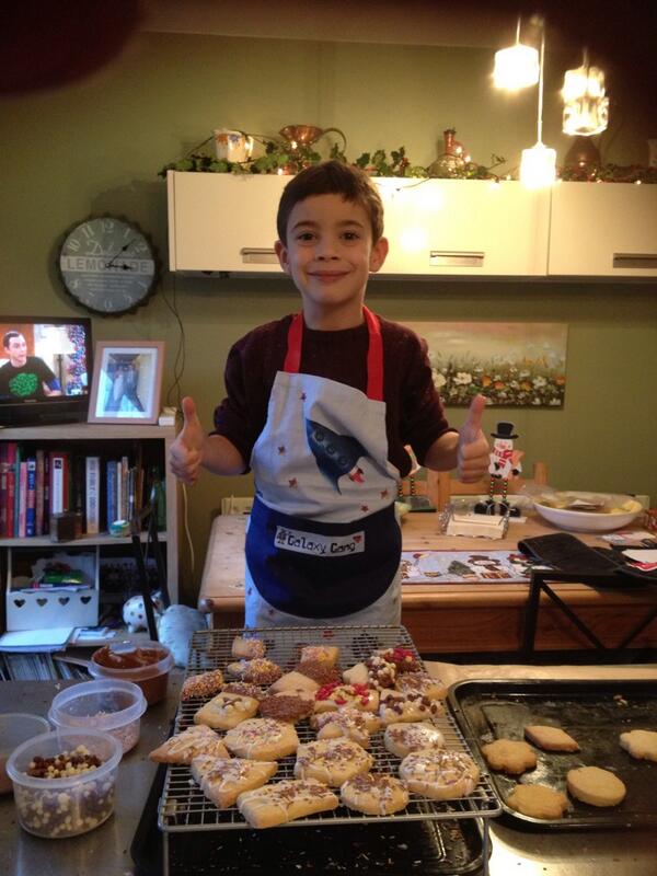 SraSantos's tweet photo. @NigelSlater, getting creative with your ginger cookie recipe. http://t.co/UMxea7Ggm4