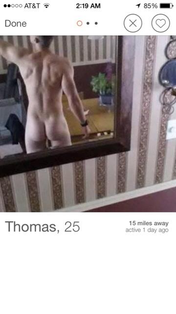 DatingShame's tweet photo. How awkward is it that Tinder pulls photos from Facebook and somewhere a guy named Thomas.. http://t.co/QpiaSTfW3s