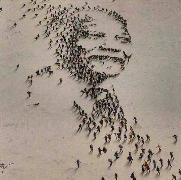 "Va ton chemin, âme révolutionnaire et aimante, hors de ce monde" (Archevêque Thabo Mokgoba) #Mandela