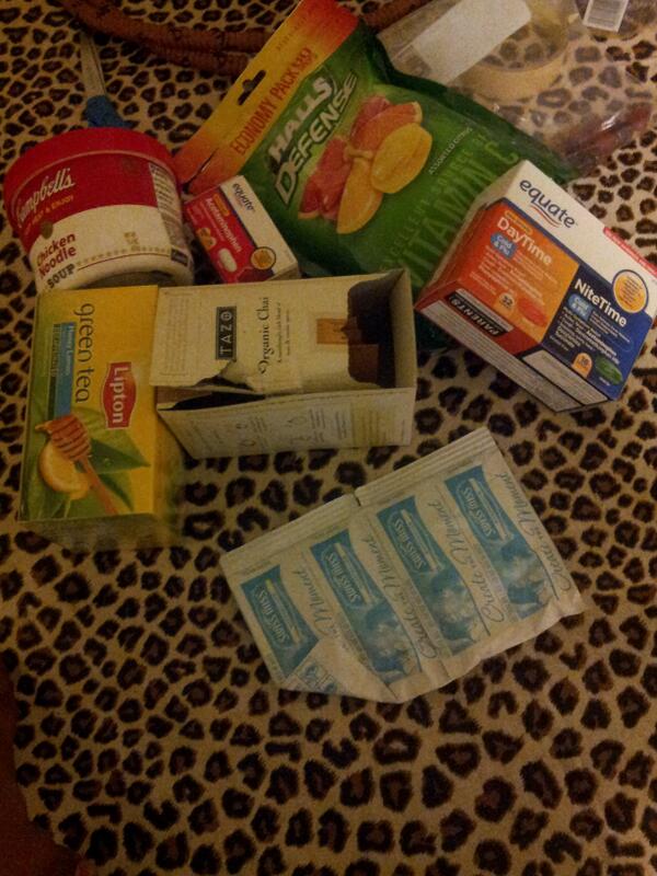 2Unforgetabl3's tweet photo. Thnks to gorgeous i shuld b better n time... nurse to my rescue http://t.co/8n6z1veeoI