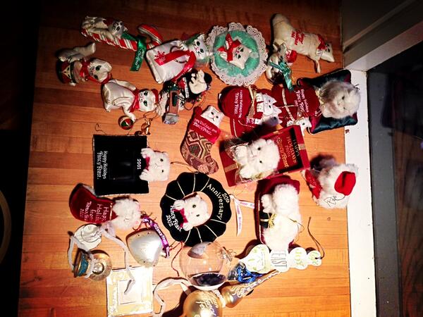 tabacone's tweet image. #fancyfeast 1986-2013 ornaments. Thanks Fancyfeast!