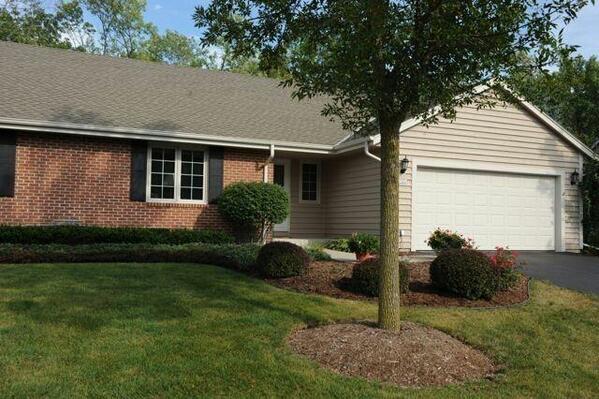 LehrerCindy's tweet photo. clean and spacious (@ 4760 Cara Marie Ct  Apt B Brookfield, WI 53005 - $214,900) http://t.co/JIJqeCicBX http://t.co/h5P3DnxdPu