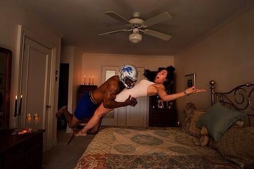 almightygatsu's tweet photo. When she say she off her period http://t.co/NZfueFp9ty