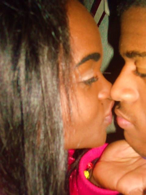 GrossFesse's tweet photo. ♥ Beverly et son homme jeremy *__* ♥ http://t.co/i4RexvtL3D