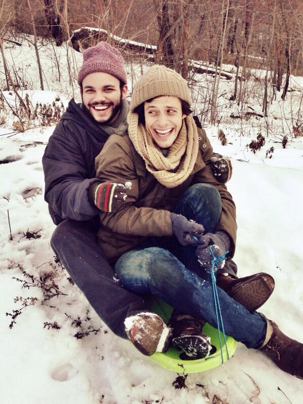 KyleHarris's tweet photo. Needless to say, this did not end well. #SnowDay @mendezzzz http://t.co/VqiO2GQpQc