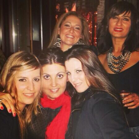 rbelgon's tweet photo. Sábado noche en el puerto con @ro_camacho29 @luisaorta82 http://t.co/MOjgTi5hNF