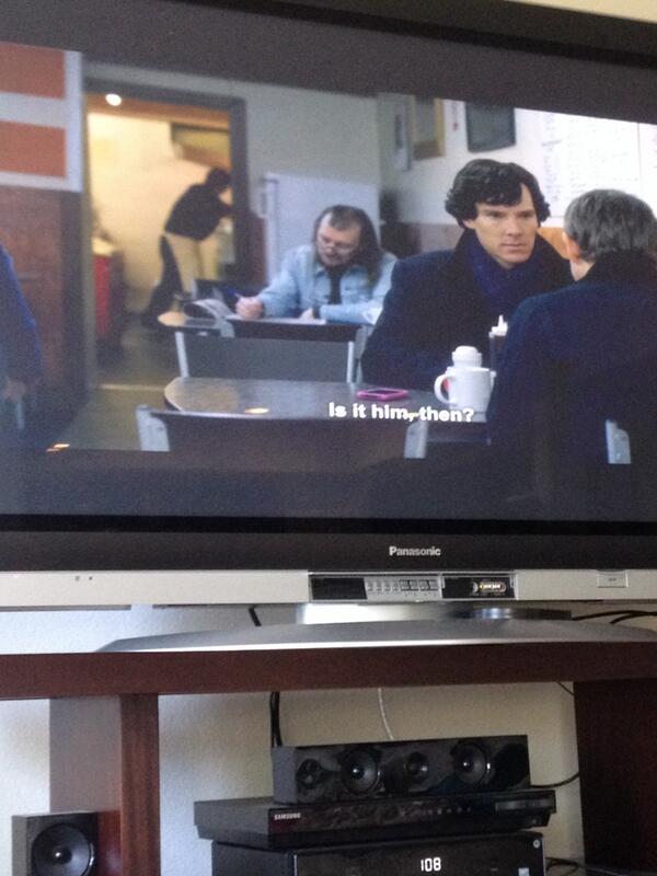 OliviaKalae's tweet image. We can just take a moment and realized the honey dip in the back❤#dathairline
️