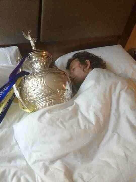pemberton18's tweet image. Sleeping with a trophy. There's an original photo... #ShitCode #AlwaysSecondBest