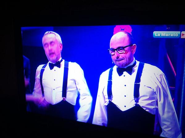 carles_gi's tweet image. Que grans en @faixedas i en @xuriguera @xurifel a @tv3cat per @la_marato #LaMaratoTV3 #nodegenera