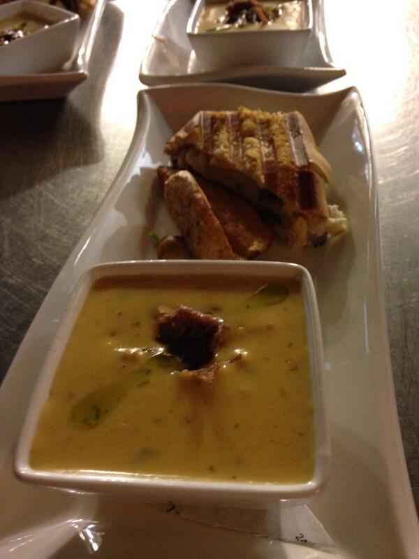 dishcrawlgreens's tweet image. Fourth Course: Li'l Cuban Sand, Smoke Fngrlng Pot Wedges, Pork Confit Beer &amp;amp; Chdr Soup #dishcrawl #Secretsuppergso