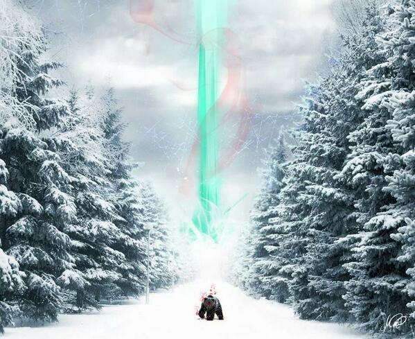 MaterialMDesign's tweet image. All's fair in #love and #war, so be careful whom you #hunt. #art #design #imagination #snow #bear