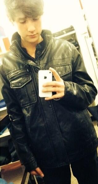 actuaIdaddy's tweet image. “@RLFLMatchmaker: Quote RT this with a RL and whoever RTs it, is interest in you!”