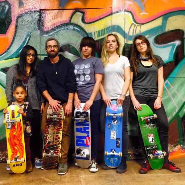 skateyogi's tweet photo. Gettin legit now with twitter, a website and a ramp hook-up for the winter #yoga #skateboarding #namaskate http://t.co/kvOmpIToCt