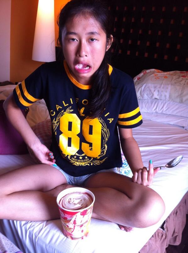 Xin Wei On Twitter Xinyuuuuuu Fat Ass Eating Ice Cream From The Tub T Co Xyk3babd0f All For Myself Xin Wei On Twitter Xinyuuuuuu Fat Ass Eating Ice Cream From The Tub T Co Xyk3babd0f All For Myself