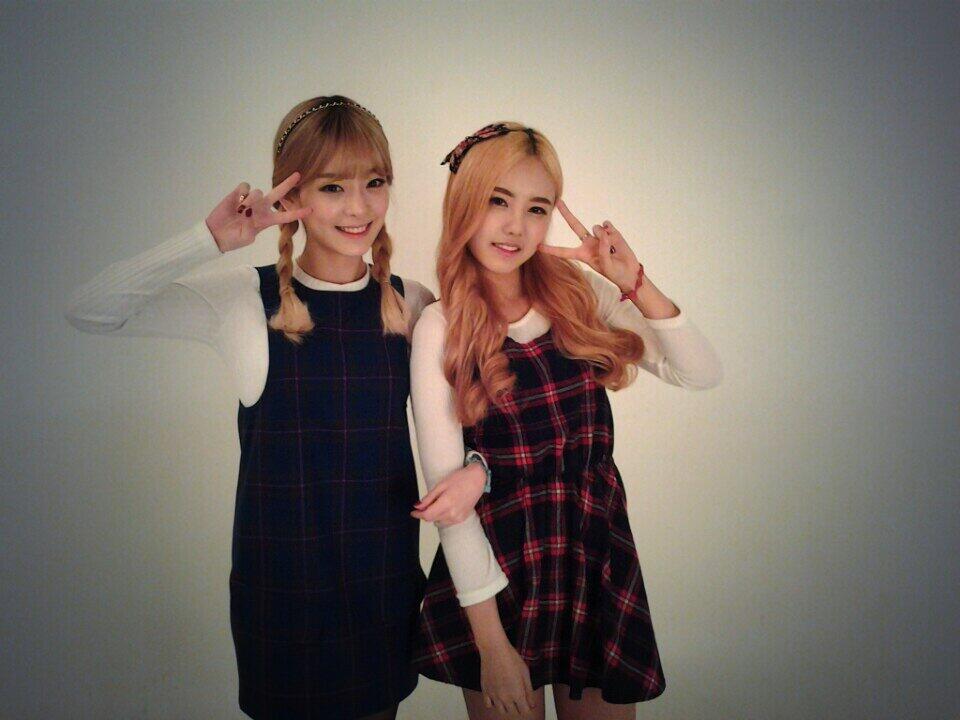 BblZP9ZCAAAHSHp.jpg:large