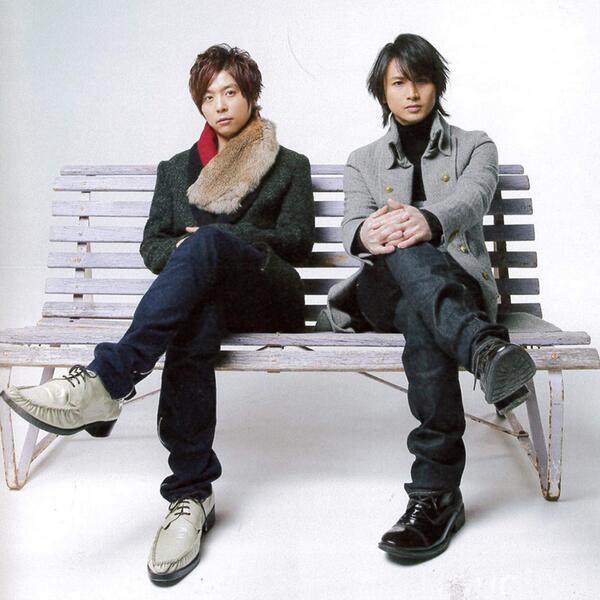 月刊Songs」1月号にて KinKi Kidsさん着用は DOWBL/モールツイード