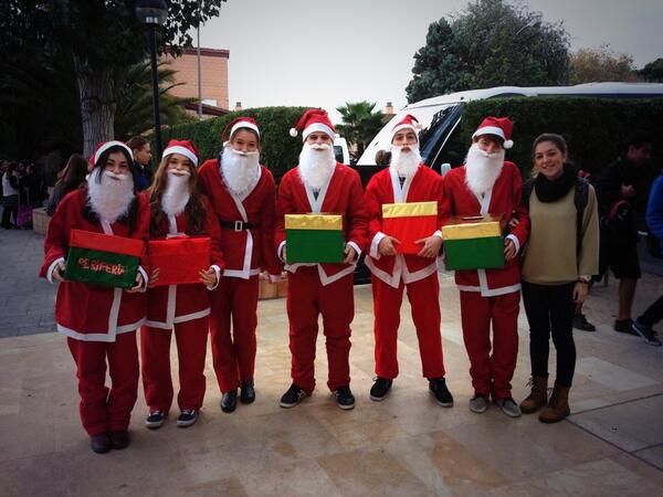 barbara_jnrb's tweet photo. @nievesfelipo @LauraGomezMor @efebaa @PatrickSalPeris @JaimeNaixes @UnaiPresidente Guapos!! http://t.co/Zio673rGU3