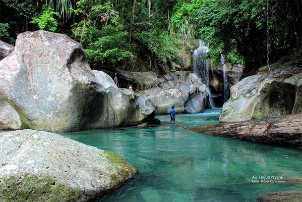 Air Terjun Nyarai