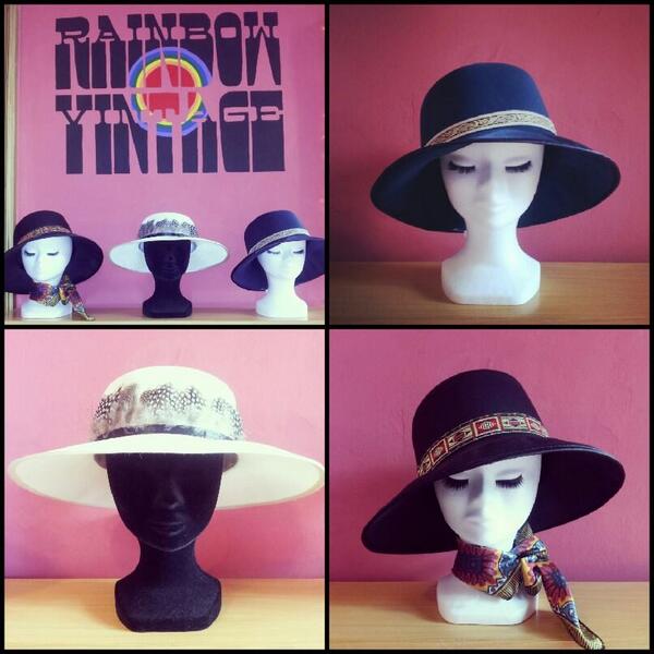 _RainbowVintage's tweet photo. It´s all about hats! #vintage #hats #sixties #originals #trend #ladylike #vintagelovers @_RainbowVintage http://t.co/hPIMPrIKxG