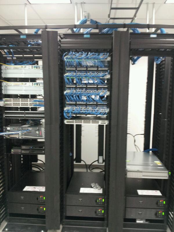 geeksaplus's tweet image. Beautiful server