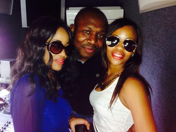 MountainPhakath's tweet image. Mmmmm Sgqe umuntu ebenguwe ngeke ngizikhuhle"@ukhozi_fm: Naba  #SpringdayMusicExplosion Lebu no Xoli @DJSgqemeza #WNB