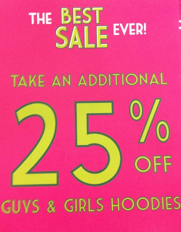 GreeningAshley's tweet photo. GUYS and GIRLS branded hoodies are an additional 25%off starting NOW! @boathousestores @CityFredGov #deals #xmas http://t.co/nQgNk6qQaH