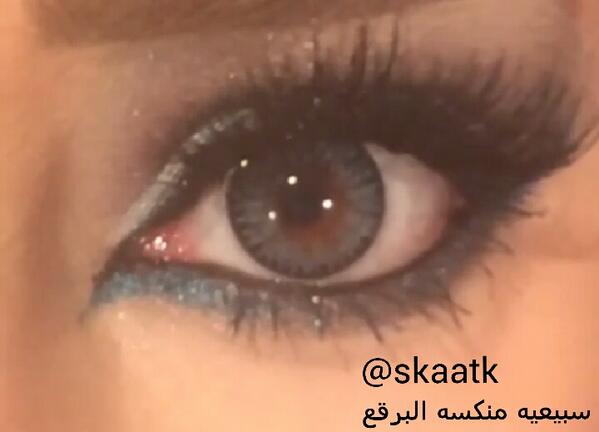 Skaatk's tweet photo. بعد شوي بطلع باللله كيف الكحل ظابط وﻻ اغيره؟؟؟؟؟!!!! الجو مره هيضني ☆★■★☆★★#سبيعيه_منكسه_البرقع http://t.co/XSfRwnU8NX